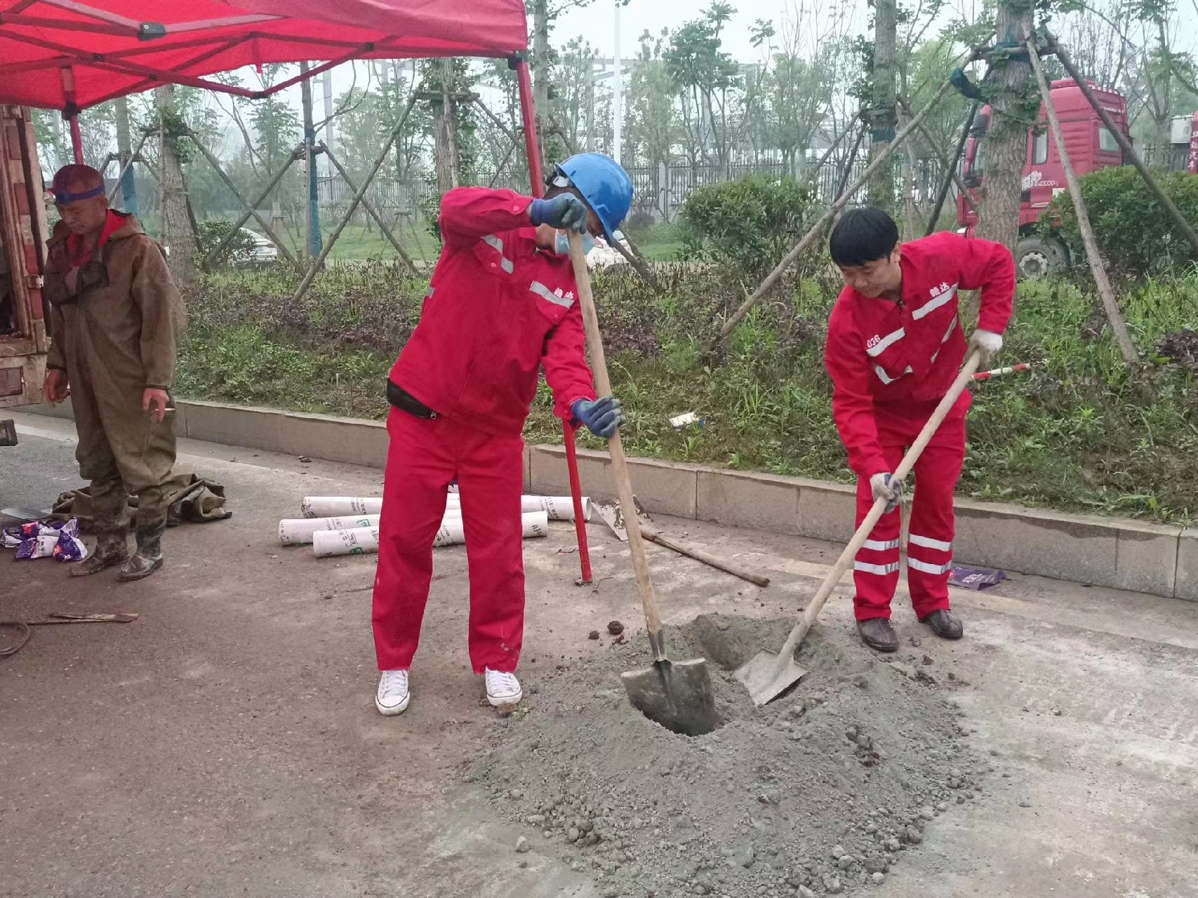 宣汉管道疏通哪家好】及时进行市政管道清淤